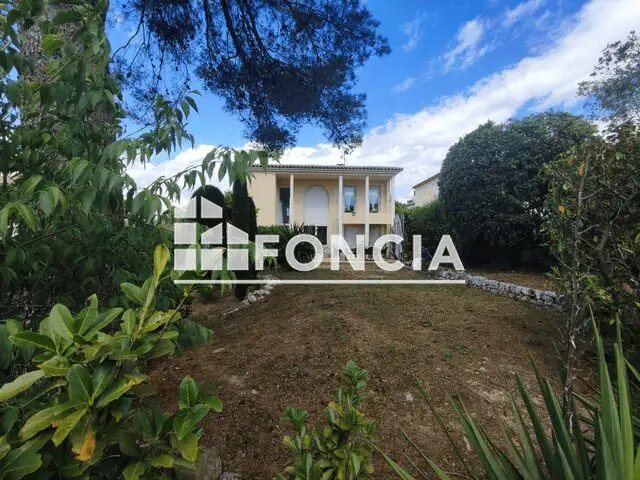 Maison à louer, 135m², Mougins