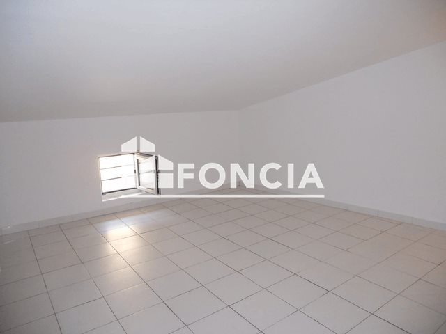 Appartement à louer, 30m², Castellar