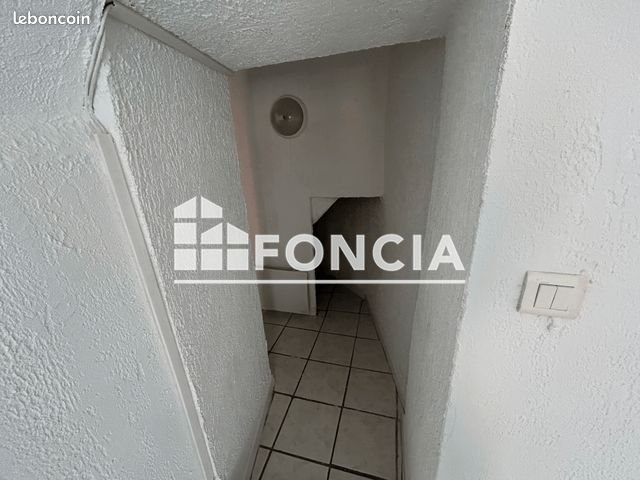 Appartement à louer, 30m², Castellar