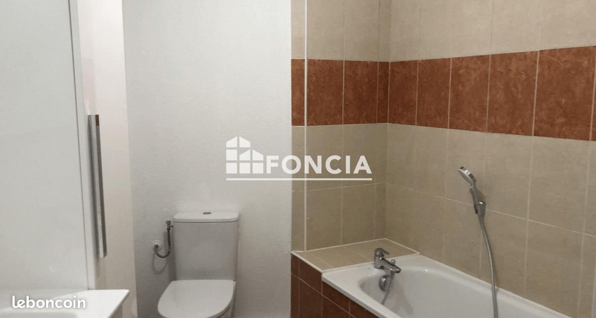 Appartement à louer, 43m², Saint-André-de-la-Roche