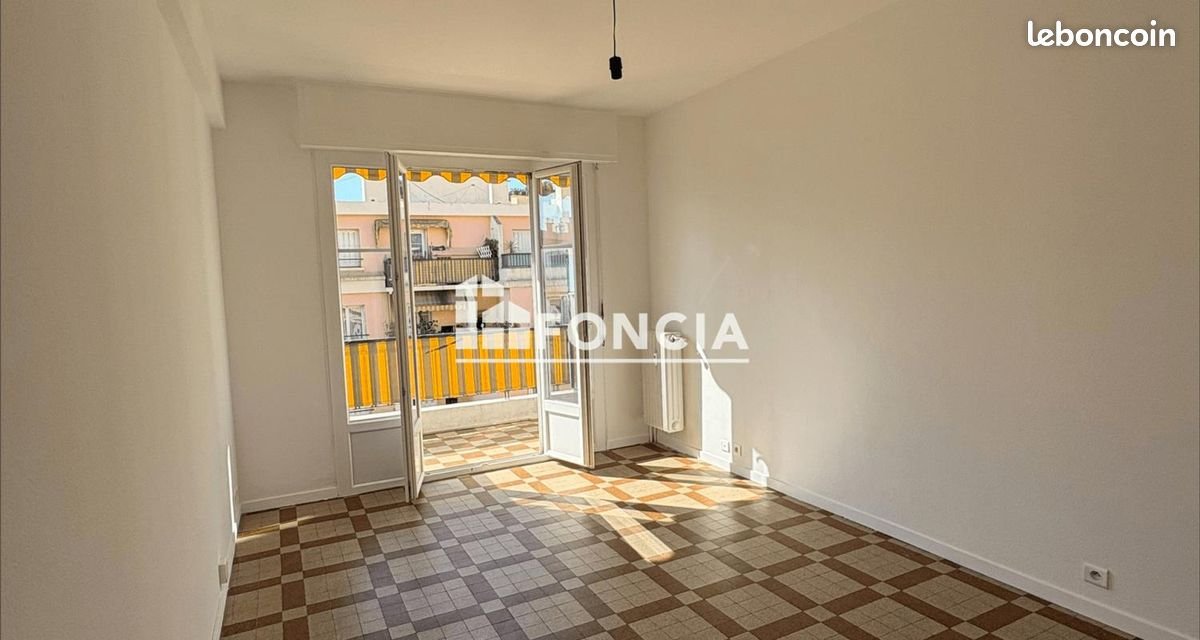 Appartement à louer, 47m², Nice