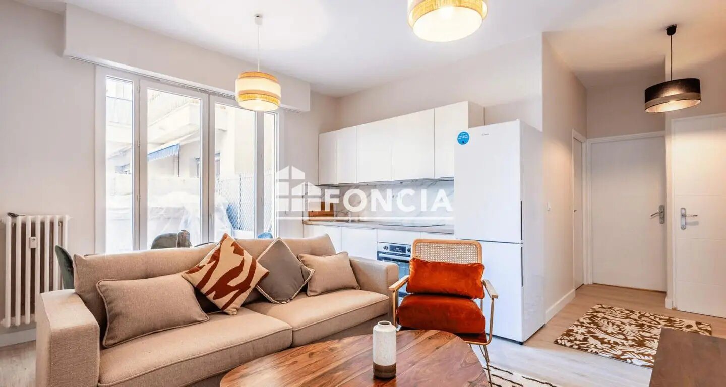 Appartement à louer, 53m², Nice
