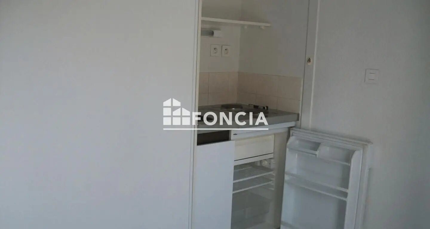 Appartement à louer, 18m², Vannes