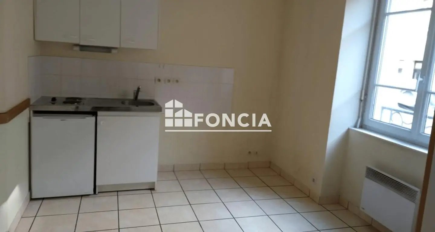 Appartement à louer, 22m², Landerneau