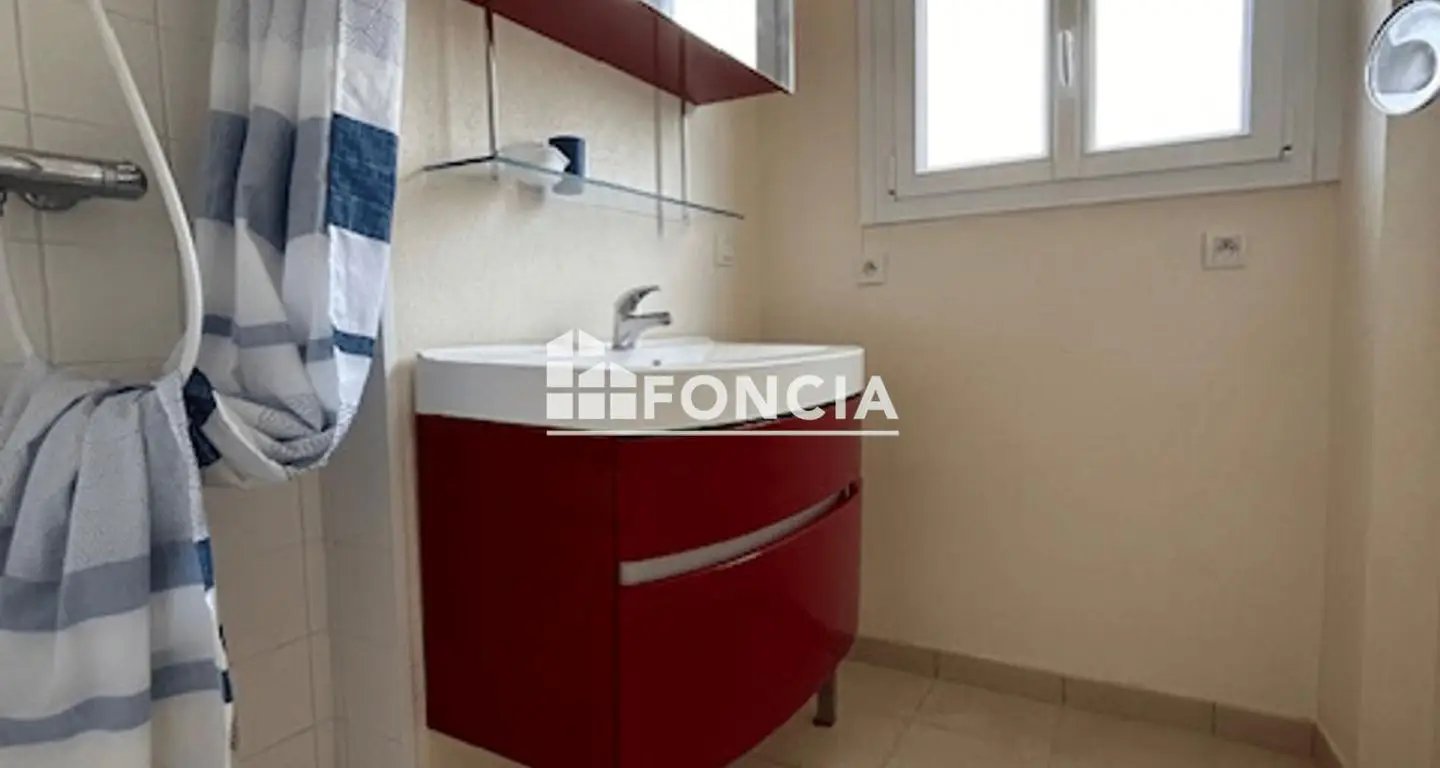 Appartement à louer, 66m², Douarnenez
