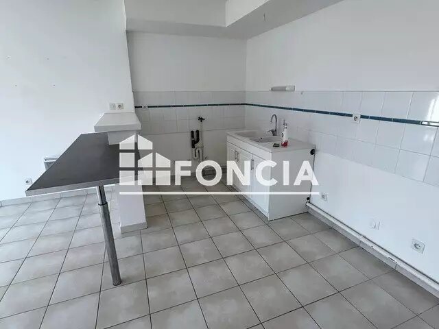 Appartement à louer, 75m², Dinan