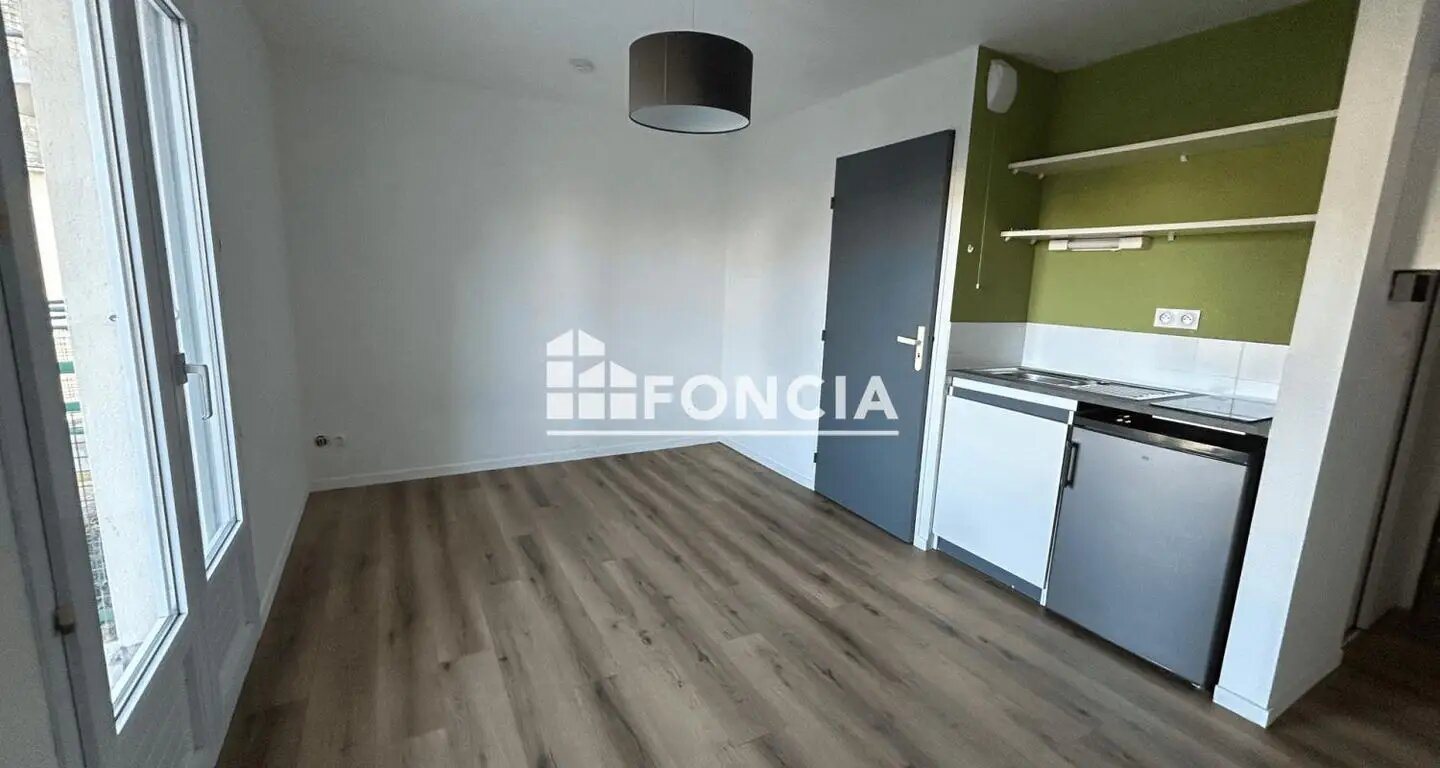 Appartement à louer, 18m², Vannes