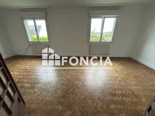 Maison à louer, 115m², Le Drennec