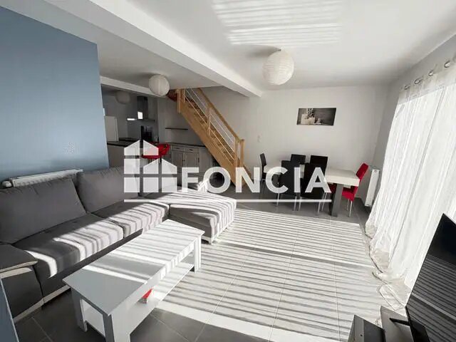 Maison à louer, 82m², Le Bono
