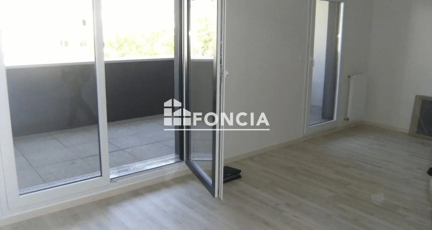 Appartement à louer, 65m², Saint-Jacques-de-la-Lande