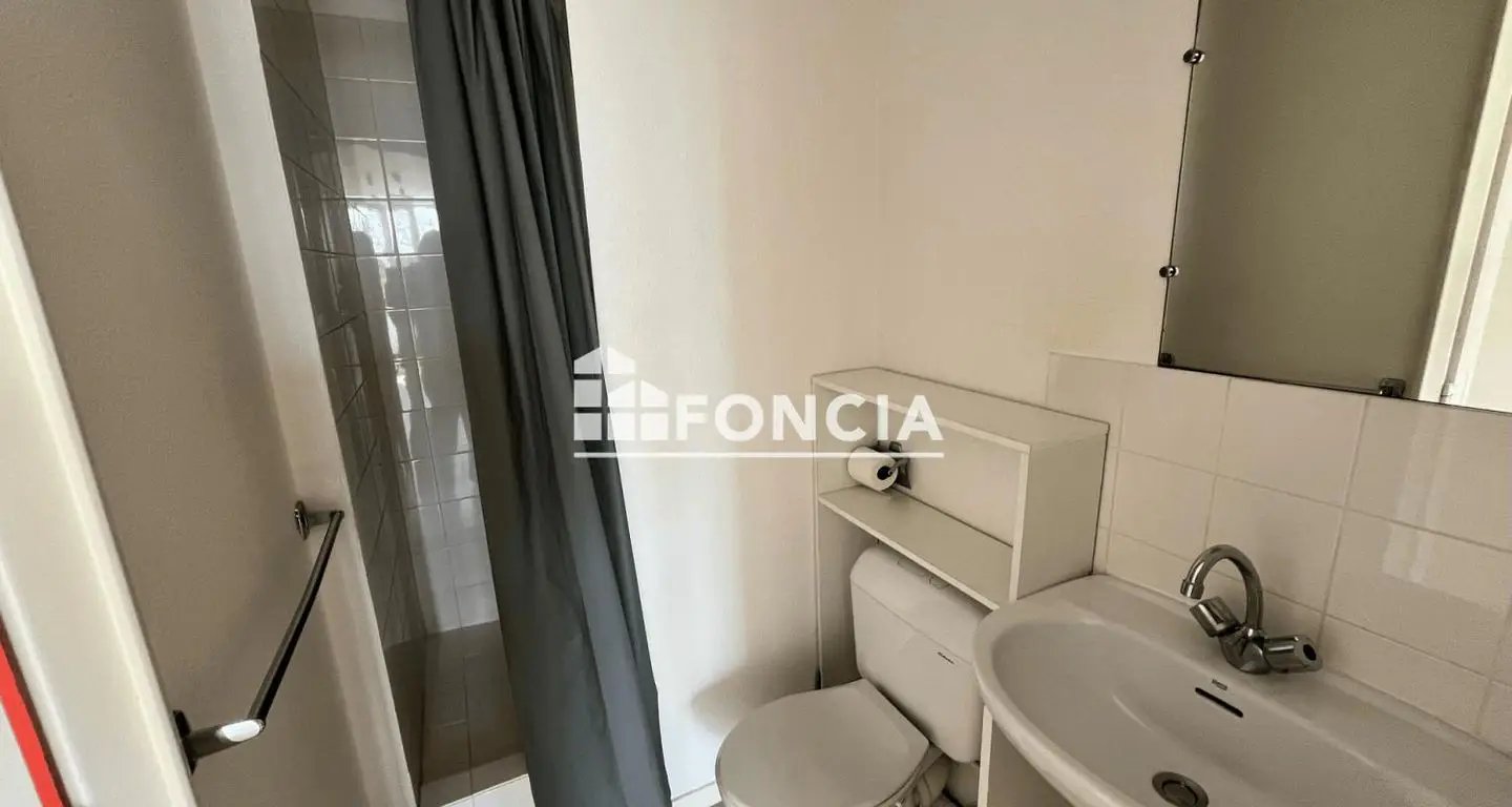 Appartement à louer, 19m², Vannes