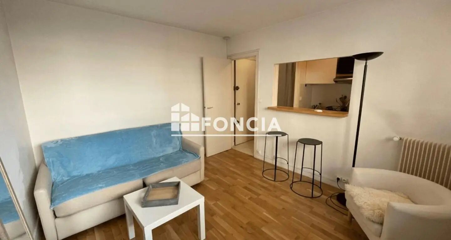 Appartement à louer, 18m², Paris 15ème