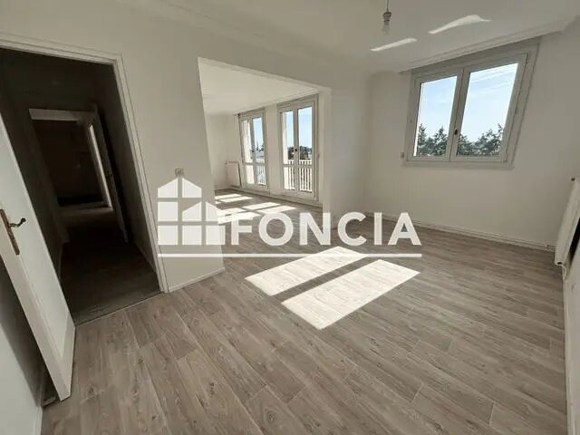 Appartement à louer, 105m², Saint-Cyr-sur-Loire