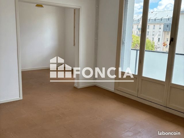 Appartement à louer, 66m², Orléans