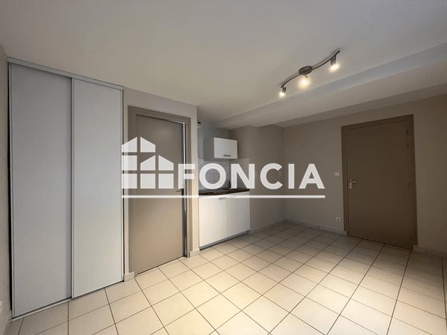Appartement à louer, 19m², Pocé-sur-Cisse