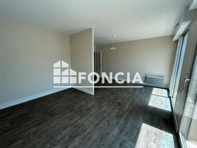 Appartement à louer, 70m², Blois