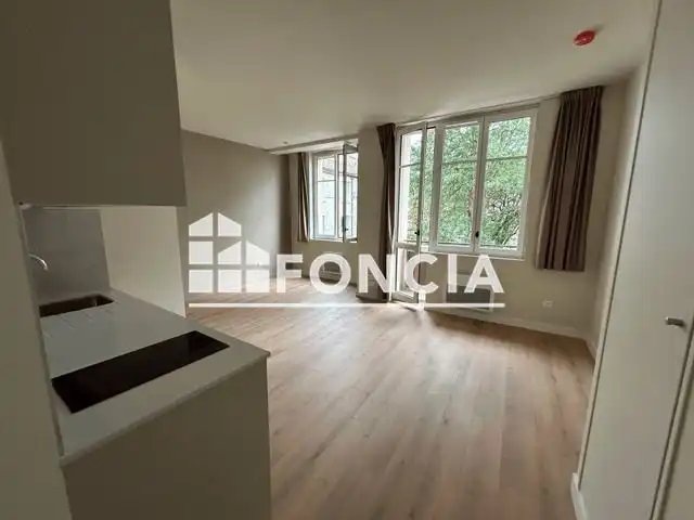 Appartement à louer, 26m², Angoulême