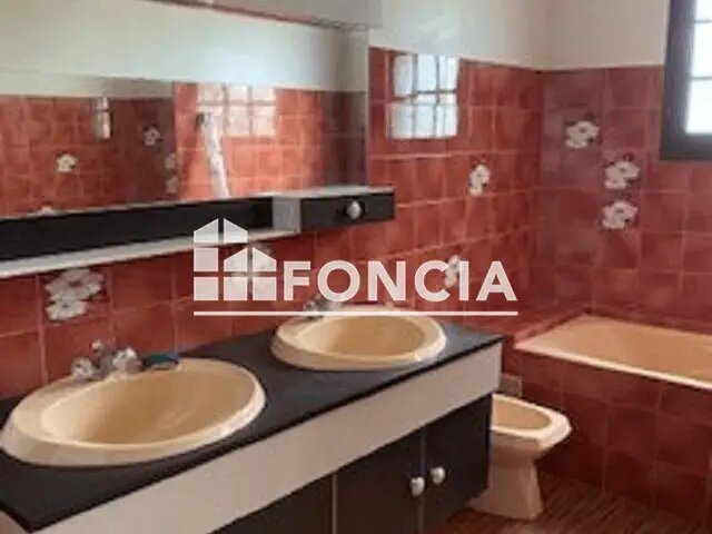 Appartement à louer, 87m², La Rochefoucauld