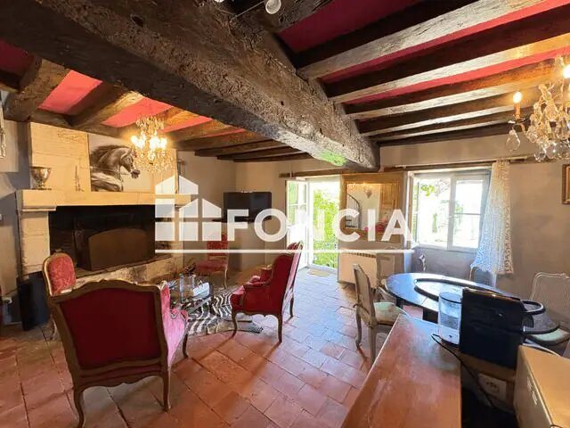 Maison à louer, 71m², Gennes