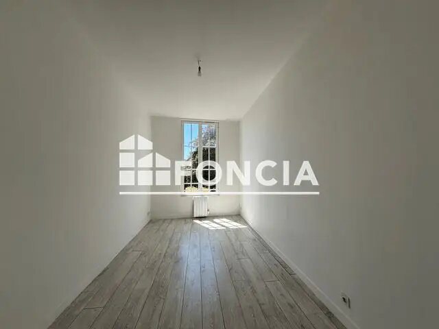 Appartement à louer, 54m², Château-Renault