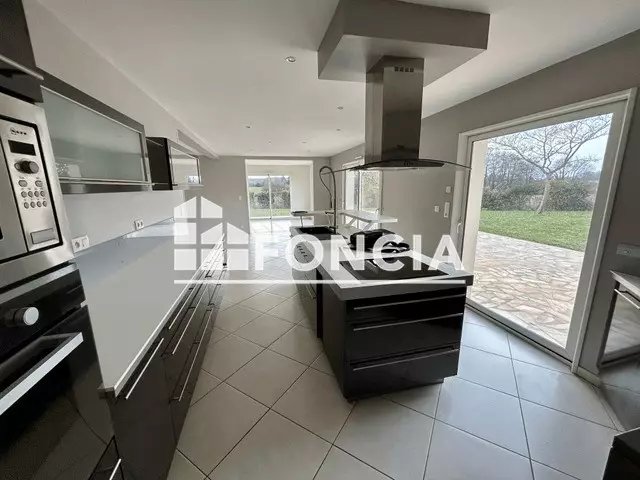 Maison à louer, 244m², Beaufay