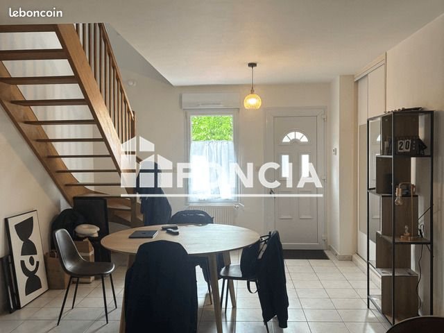 Maison à louer, 103m², Sablé-sur-Sarthe