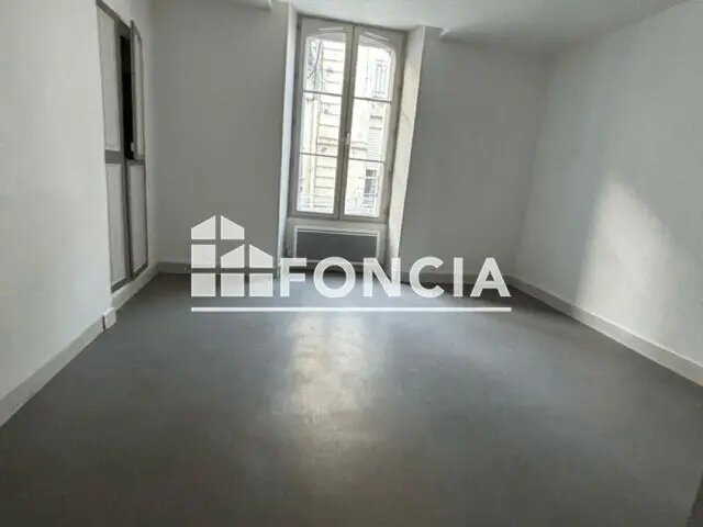 Appartement à louer, 30m², Sablé-sur-Sarthe