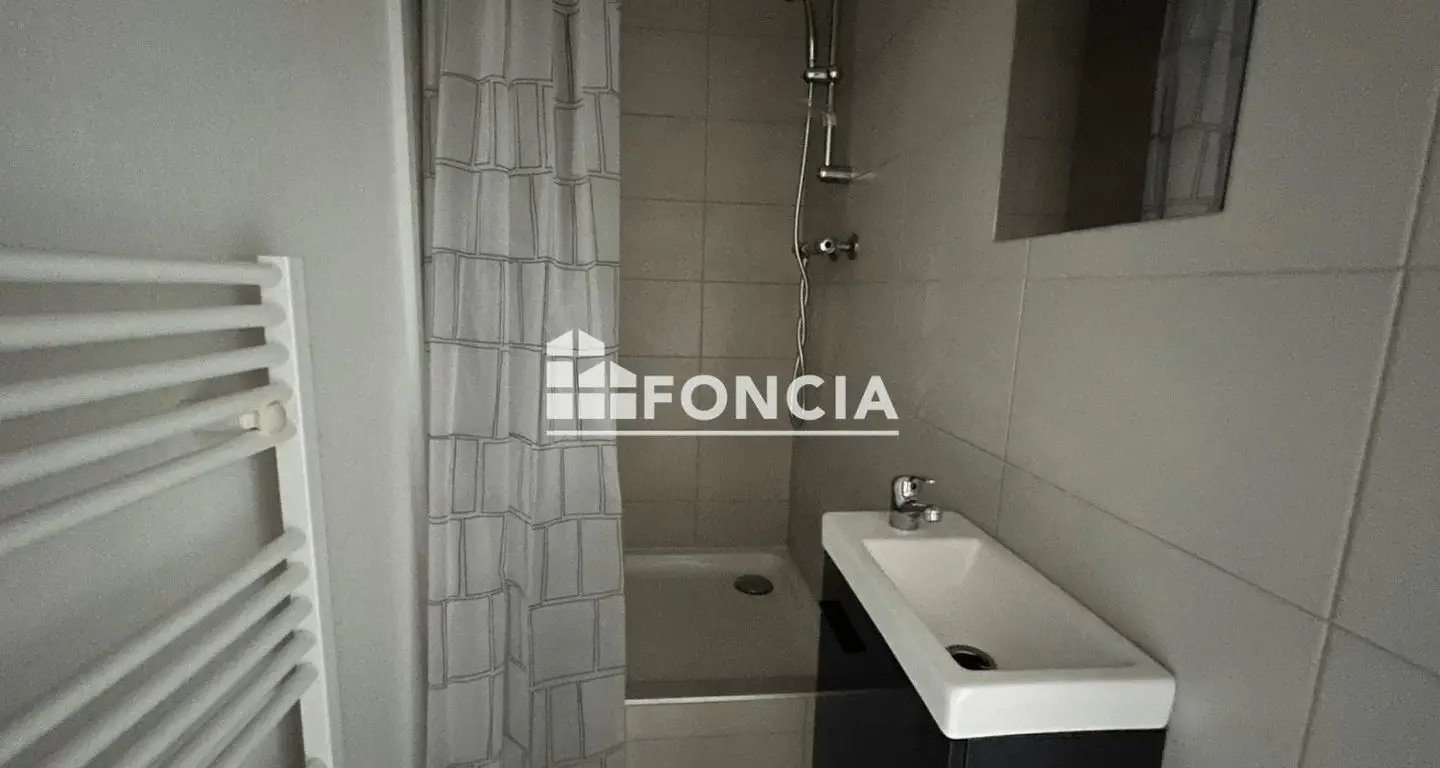Appartement à louer, 27m², Châtellerault