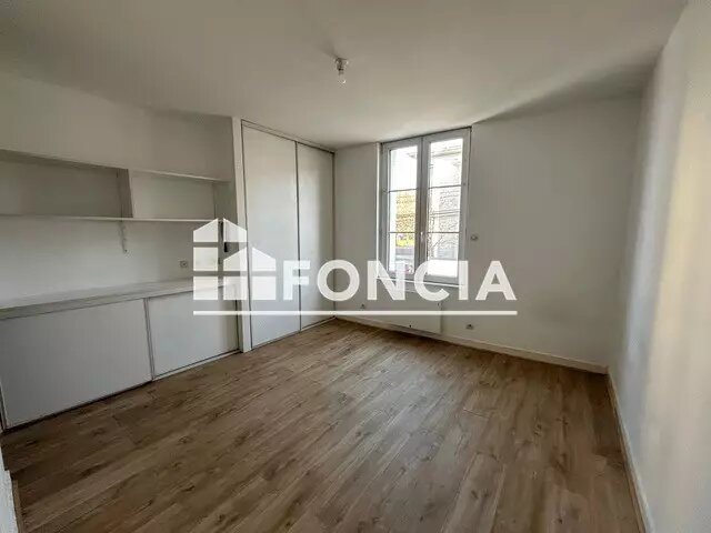 Appartement à louer, 18m², Châtellerault