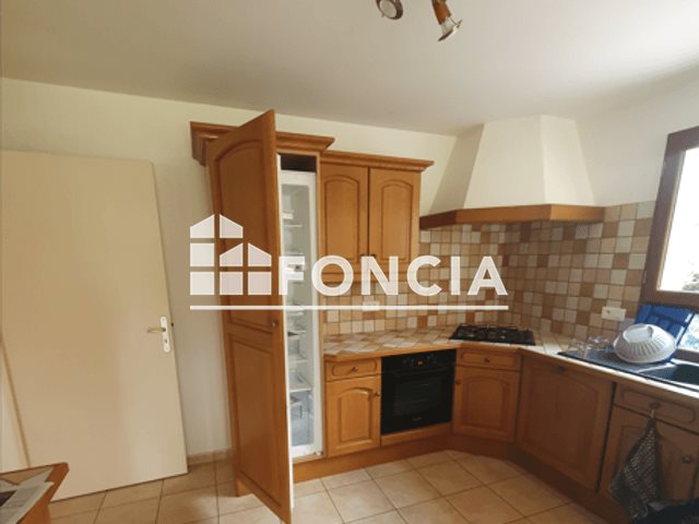 Maison à louer, 166m², Bessines-sur-Gartempe