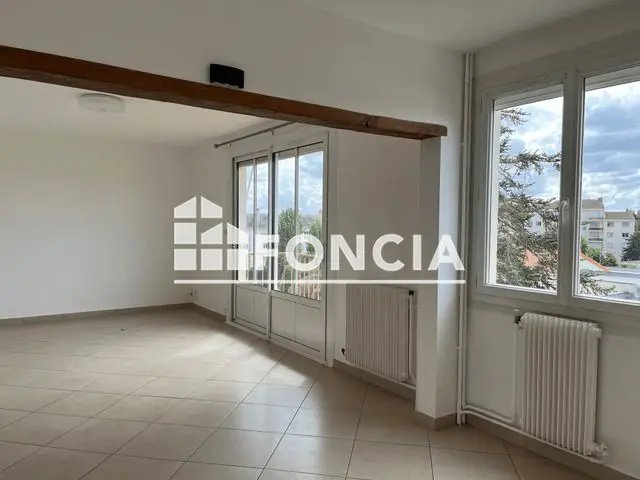 Appartement à louer, 72m², Cholet