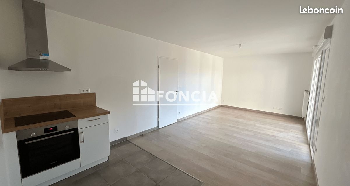 Appartement à louer, 65m², Saint-Jean-de-la-Ruelle