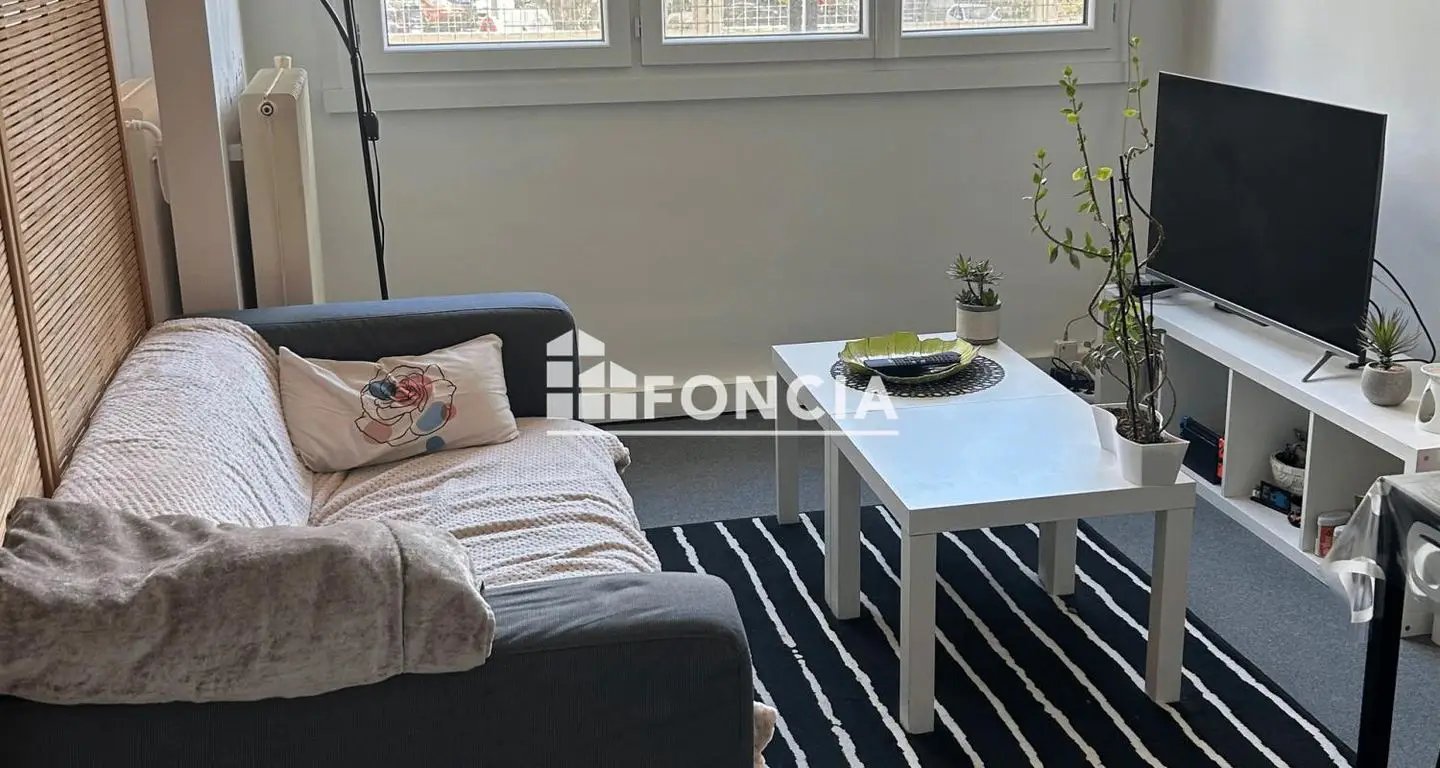 Appartement à louer, 40m², Tours