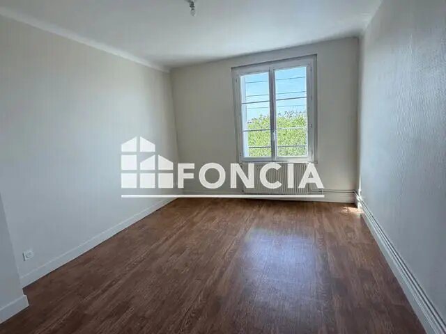Appartement à louer, 75m², Saumur