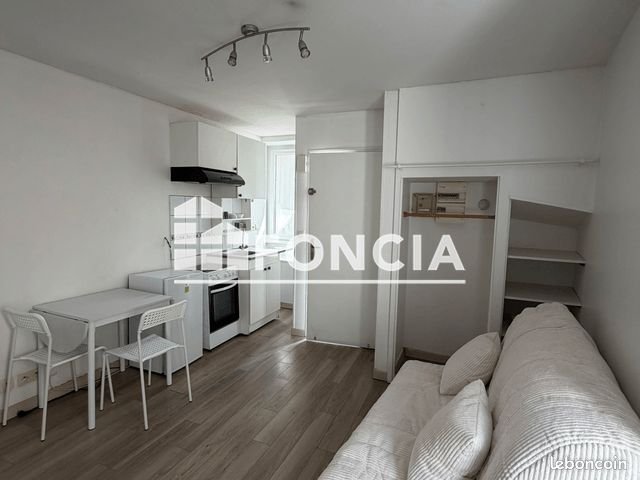 Appartement à louer, 15m², Angoulême
