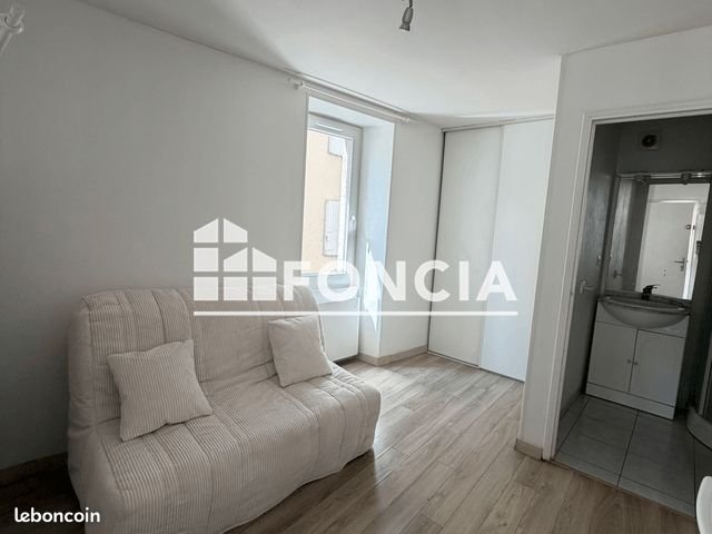 Appartement à louer, 15m², Angoulême
