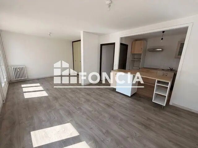 Appartement à louer, 105m², Bourgoin-Jallieu