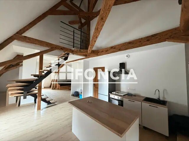 Appartement à louer, 72m², Chambéry