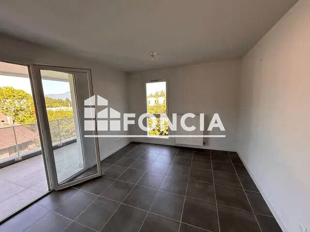 Appartement à louer, 67m², Challes-les-Eaux