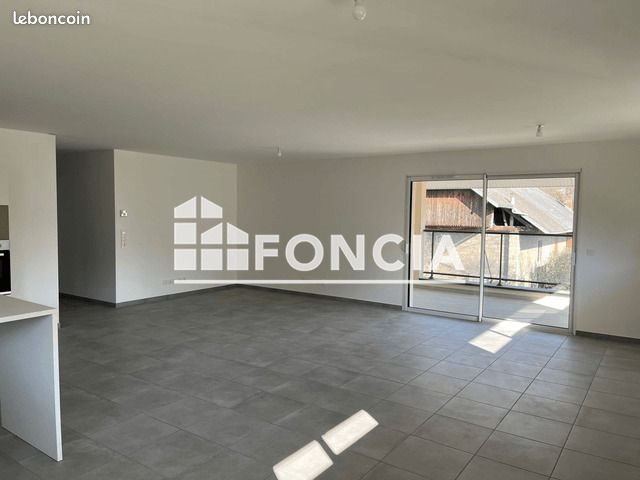 Appartement à louer, 112m², Sonnaz