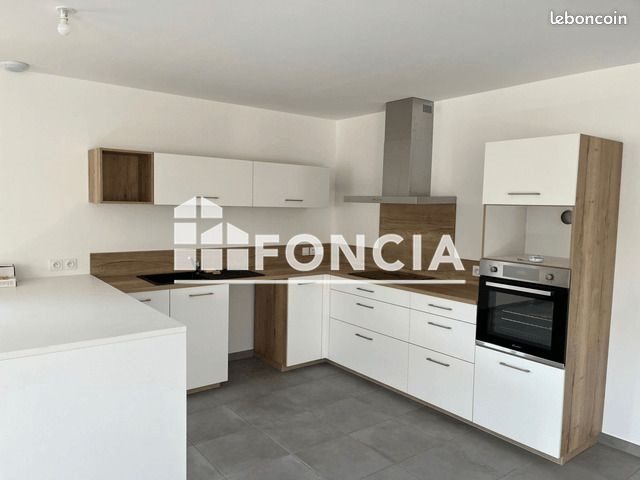 Appartement à louer, 112m², Sonnaz