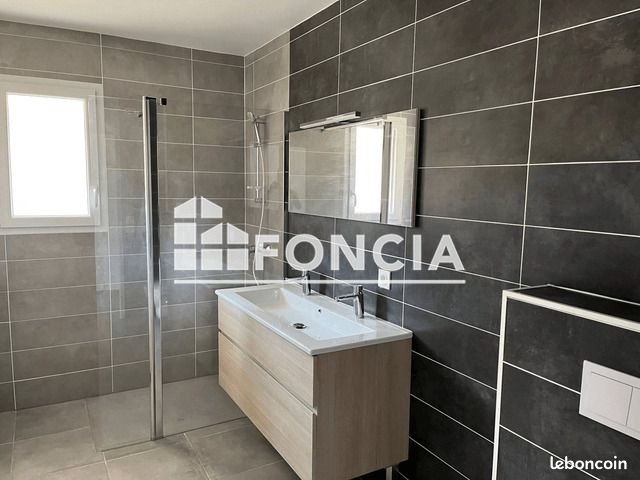 Appartement à louer, 112m², Sonnaz