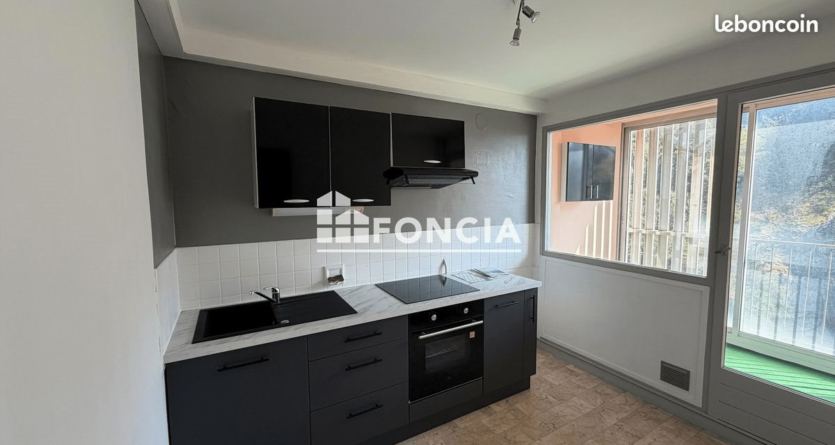 Appartement à louer, 66m², Montmélian