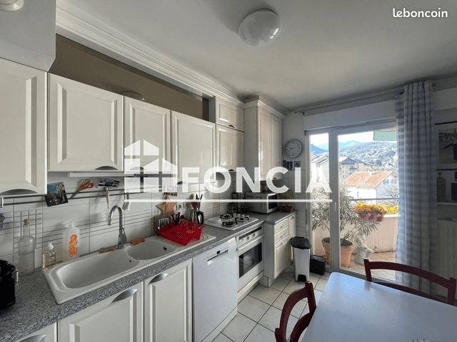 Appartement à louer, 74m², Barberaz