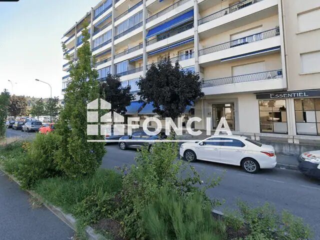 Appartement à louer, 26m², Bourgoin-Jallieu