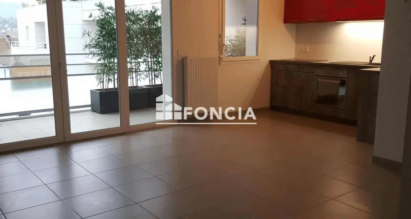 Appartement à louer, 76m², Barberaz