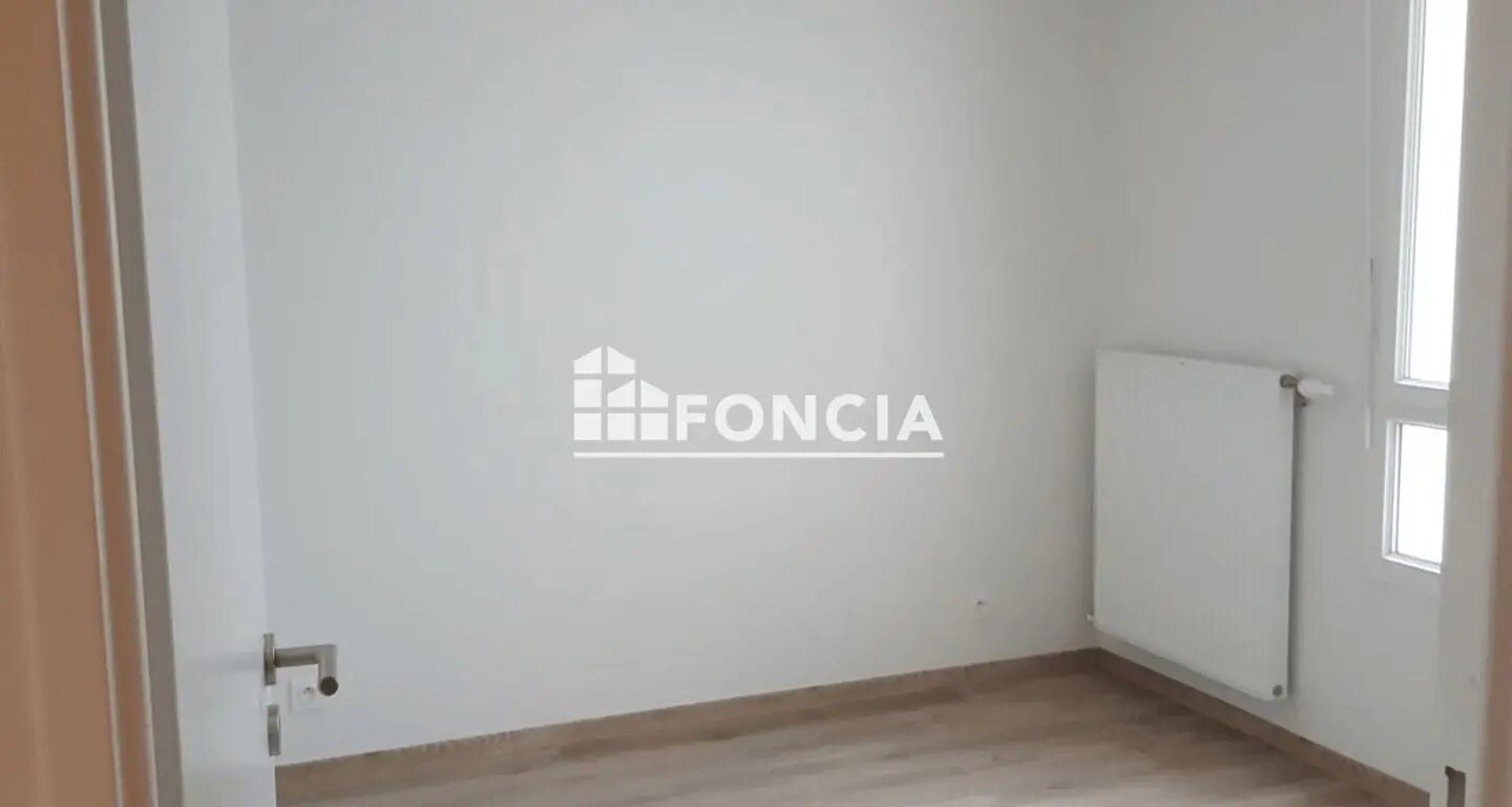Appartement à louer, 76m², Barberaz