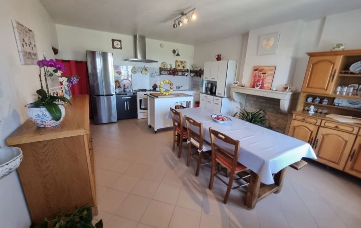 Maison à louer, 88m², Viré