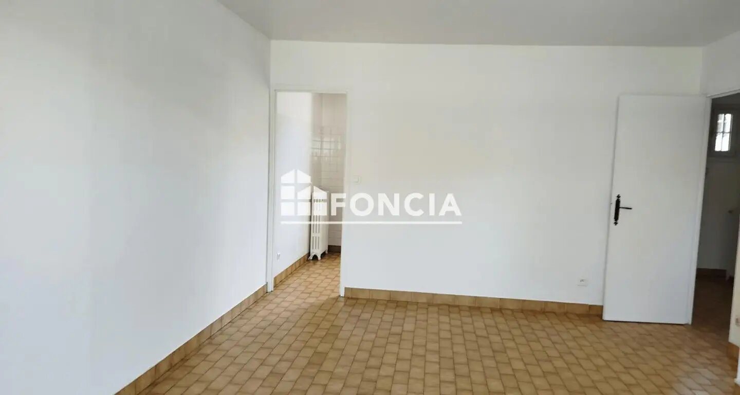 Maison à louer, 79m², Saint-Mard