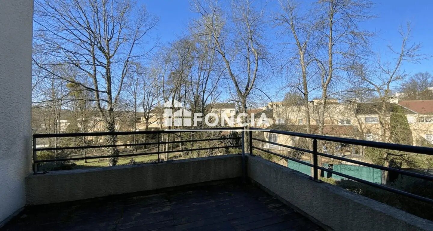 Appartement à louer, 79m², Champs-sur-Marne
